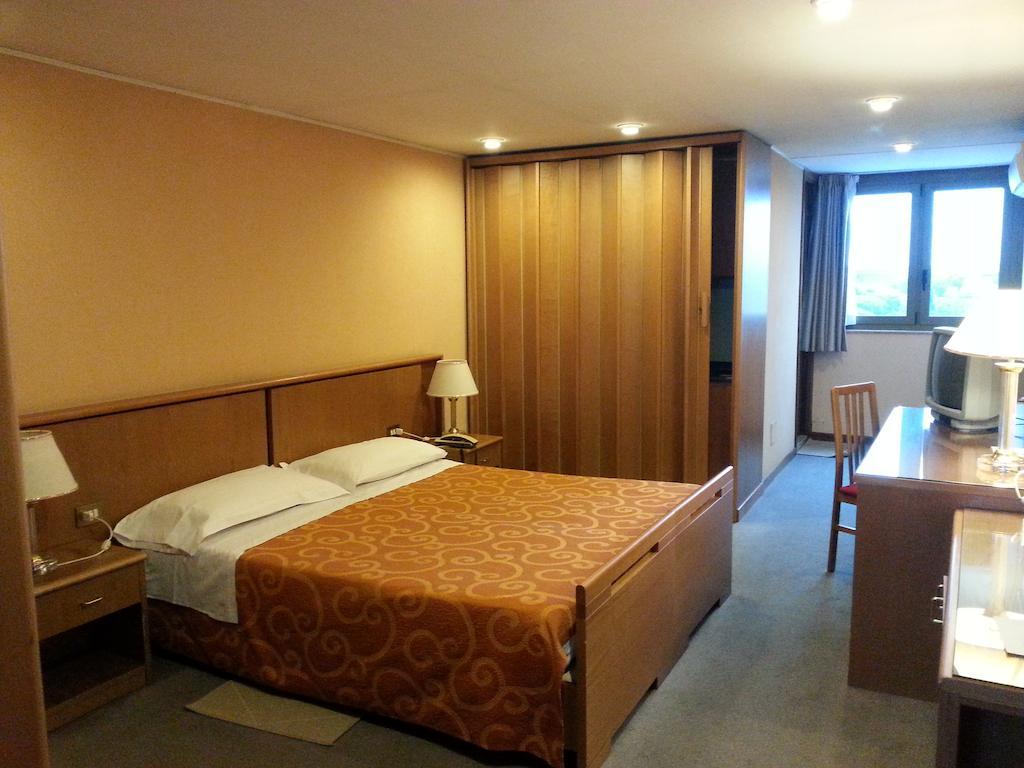 Residenze Garden Aparthotel Roma Eksteriør bilde